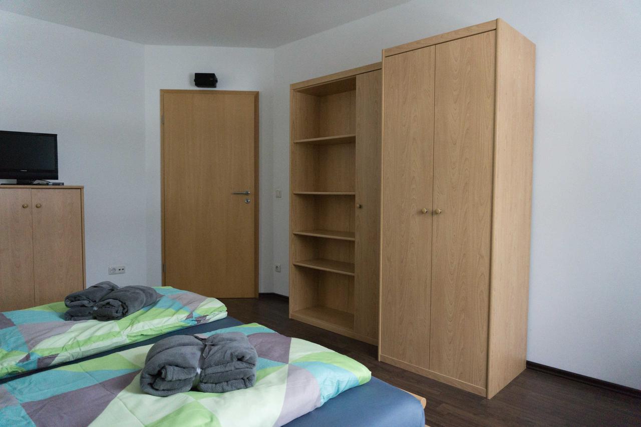 Ferienwohnung Weiher - Naehe Nuernberg / Messe Schwanstetten Extérieur photo